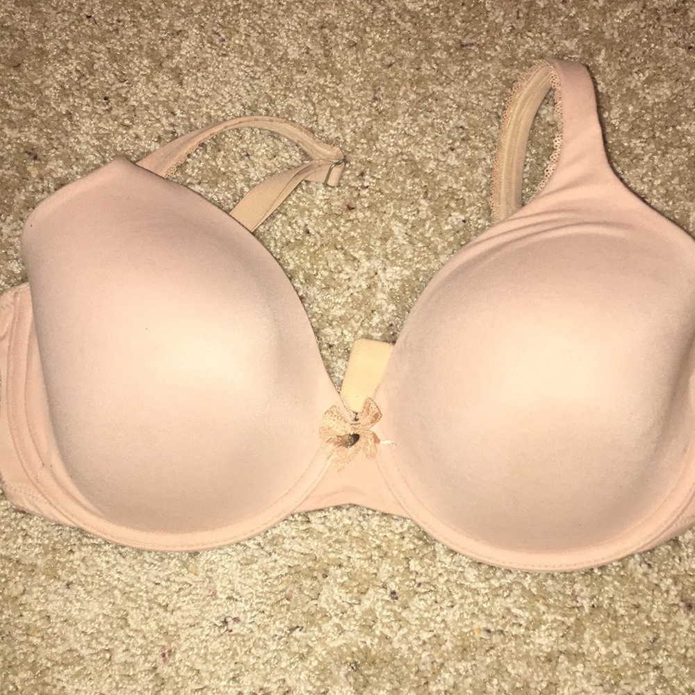 Nude Victoria’s Secret